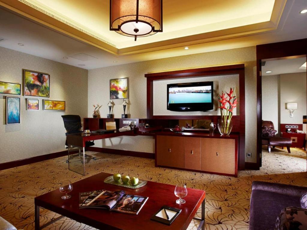 Dezhou Regal Kangbo Hotel Luaran gambar