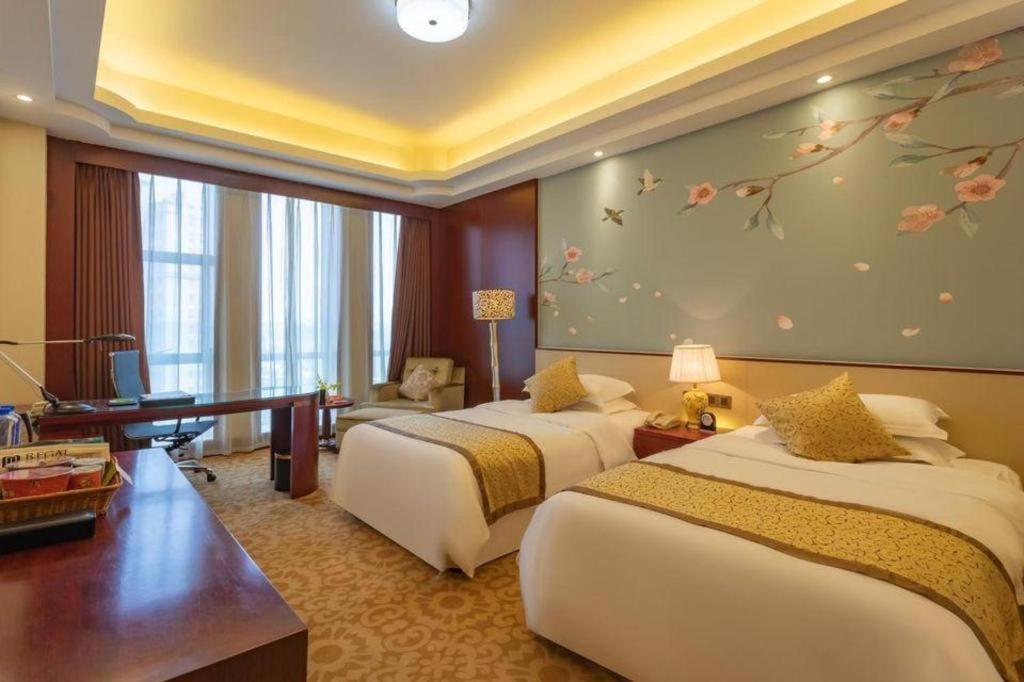 Dezhou Regal Kangbo Hotel Luaran gambar