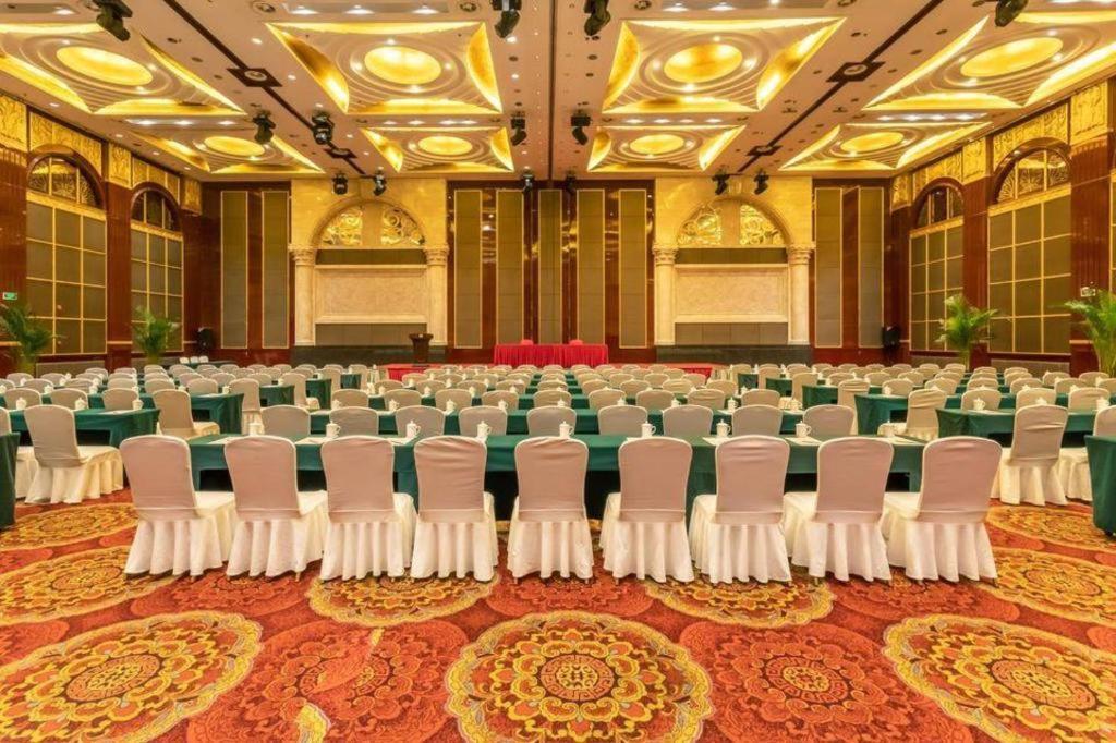 Dezhou Regal Kangbo Hotel Luaran gambar